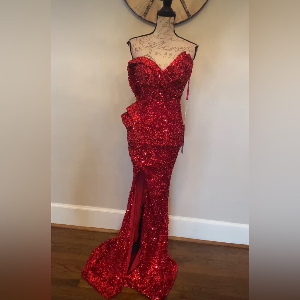 Sparkly sexy red prom dress, pageant evening gown, formal dress, gala gown